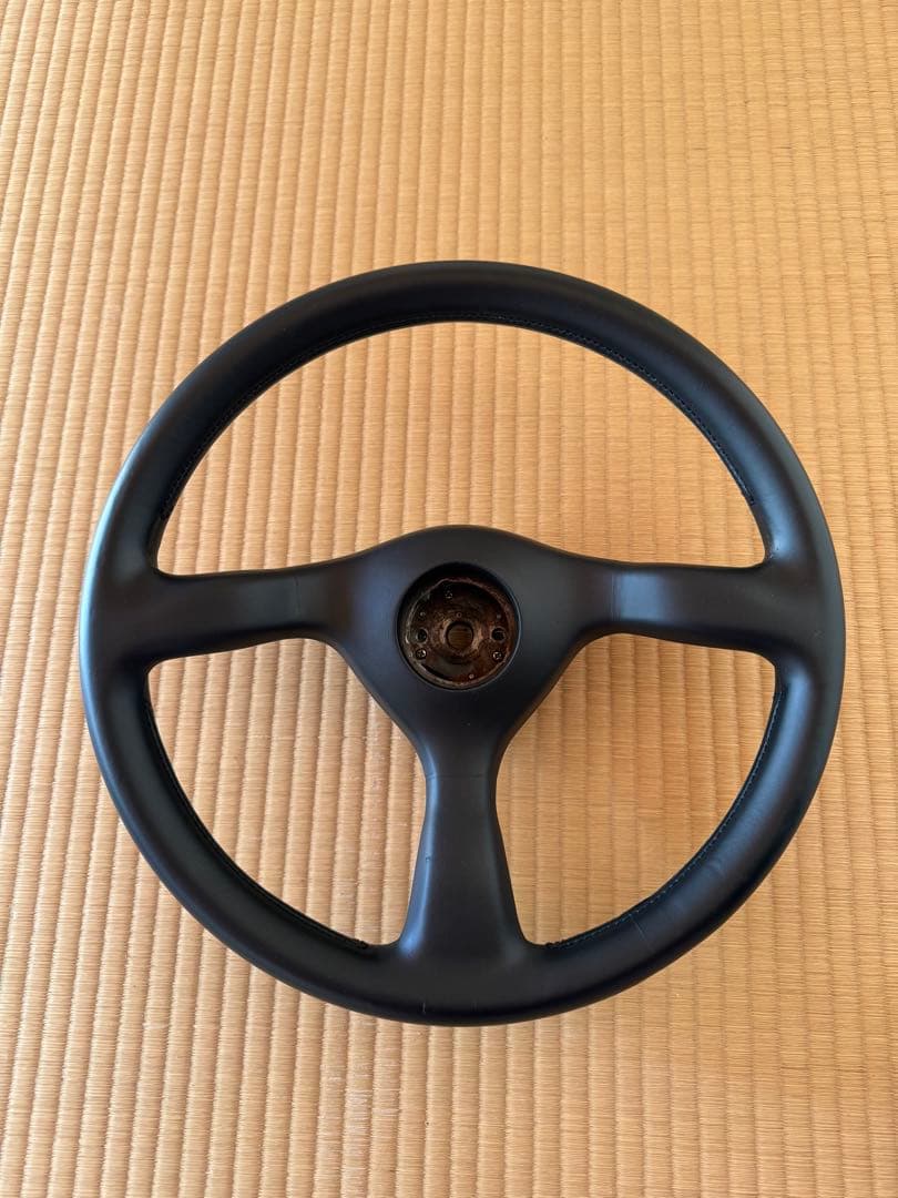 スカイライン　BNR32GT-R 前期ステアリングホイール