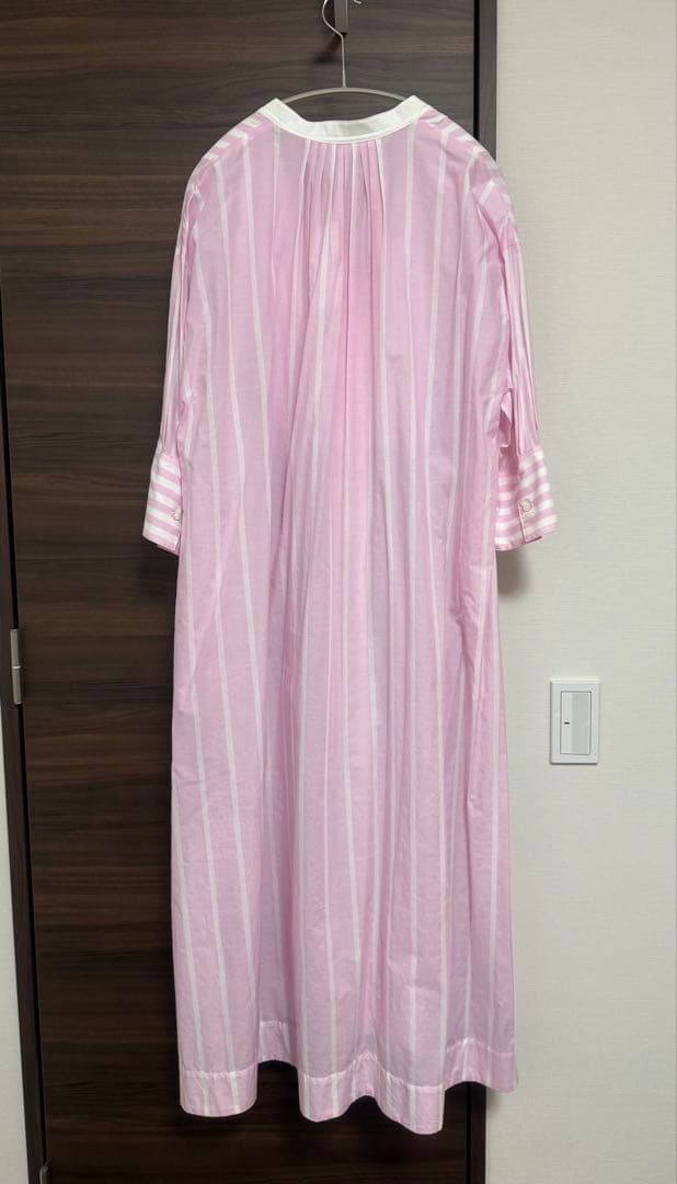 断捨離中です。との。　エブール　ピンクストライプロングワンピース