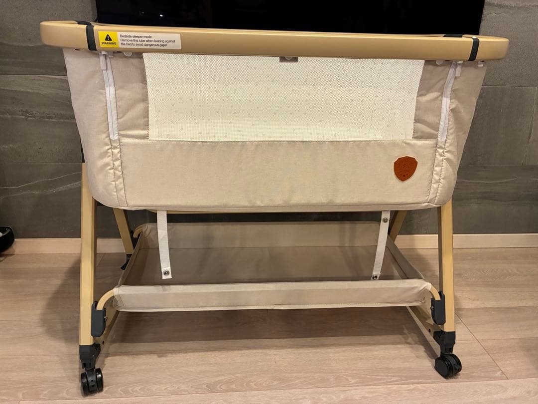 HZDMJベビーベッド(ベージュ)&IKEAのサイドポケット