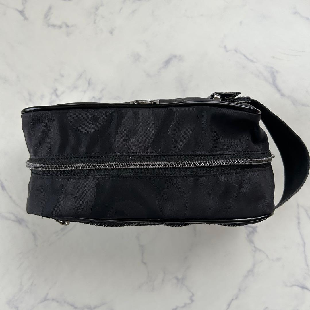 マークアンドロナ ポーチ 2022年モデル ゲージカモクラッチバッグ 総柄