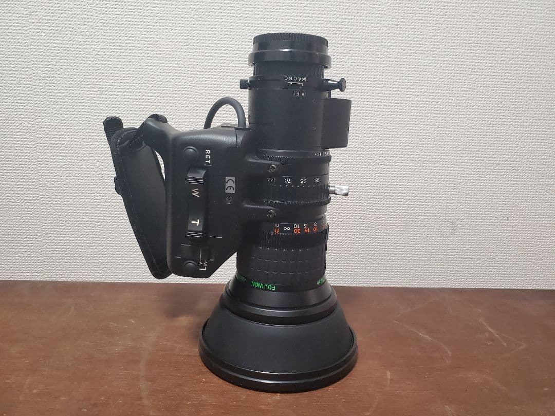 SONY DXC-D50+CA-D50+レンズ　ケース・フネ付