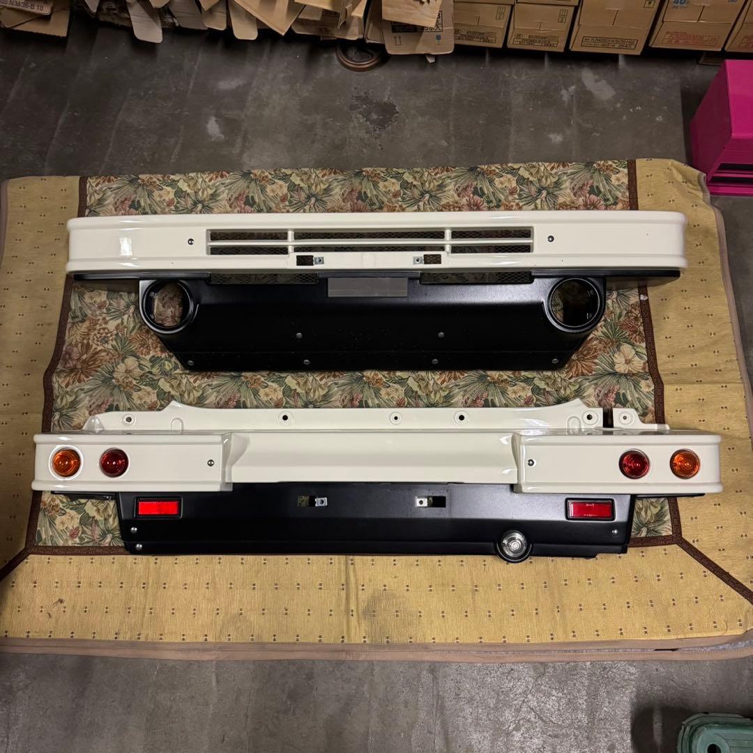 「前田」　ジムニー ダムド フロントバンパー JB64 やや傷有