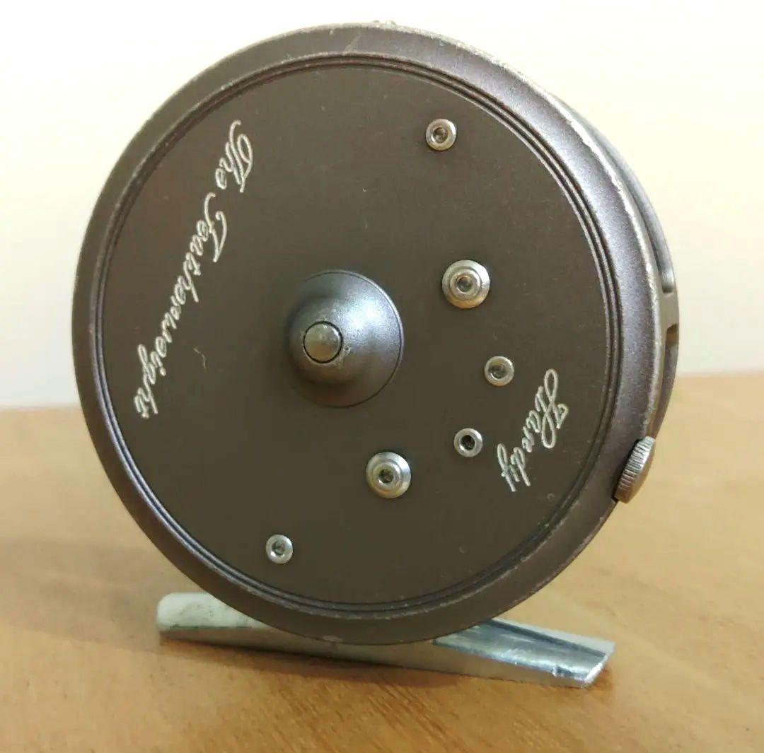 リール Hardy Featherweight