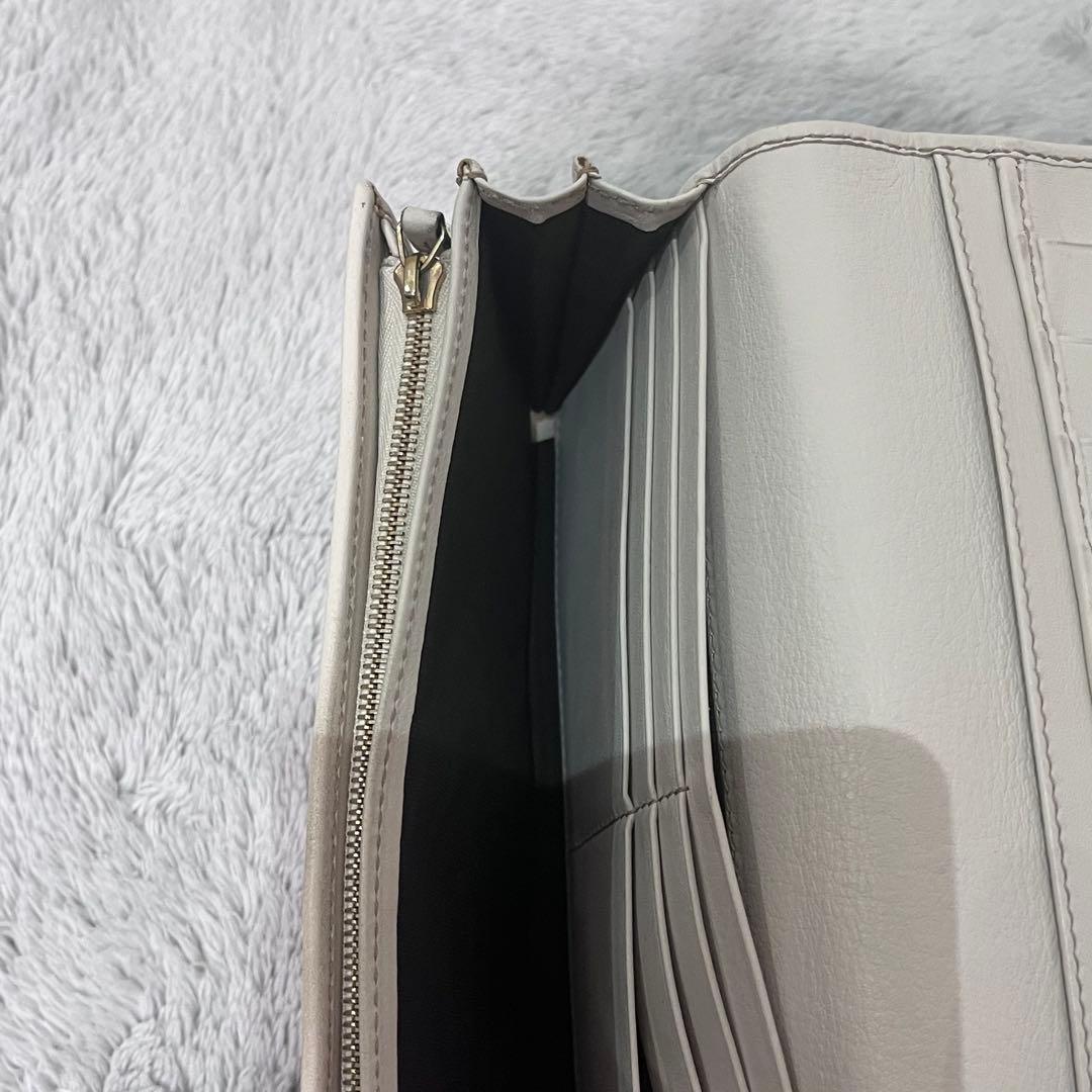 人気✨GUCCI グッチ 二つ折り長財布 GG柄 キャンバス レザー ベージュ系