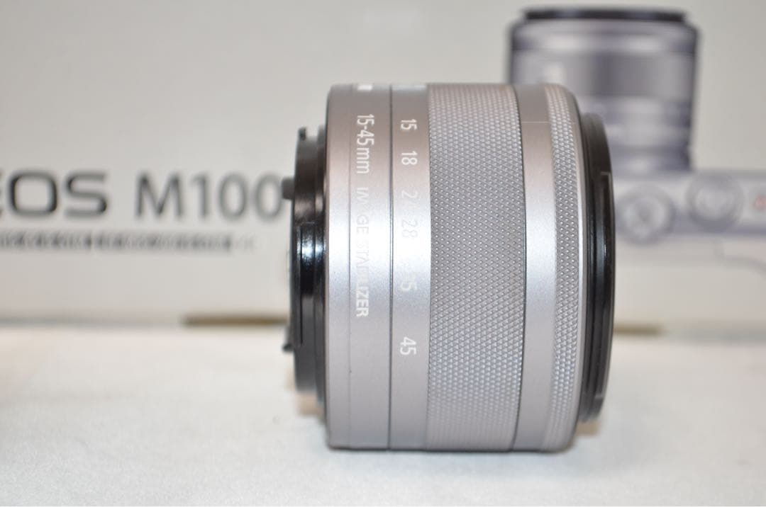 ❤️高画質 Bluetooth搭載でスマホ転送 CANON❤️EOS M100