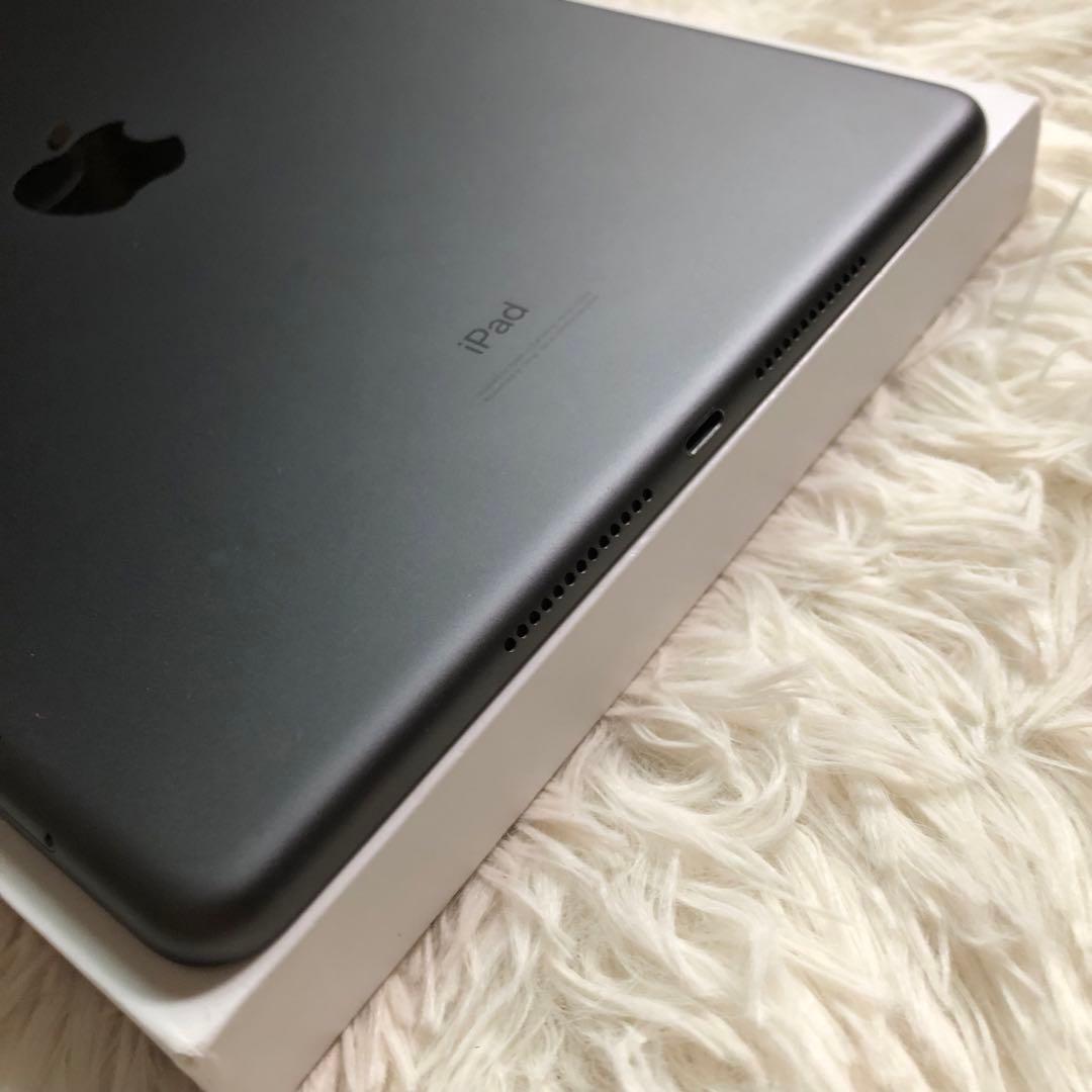 【早い者勝ち】iPad 第8世代 セルラーモデル【極美品】 #83 【付属品】