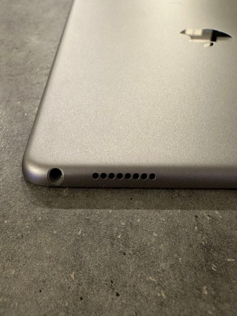 iPad Pro (10.5 インチ) Wi-Fi 256GB MPDY2J/A