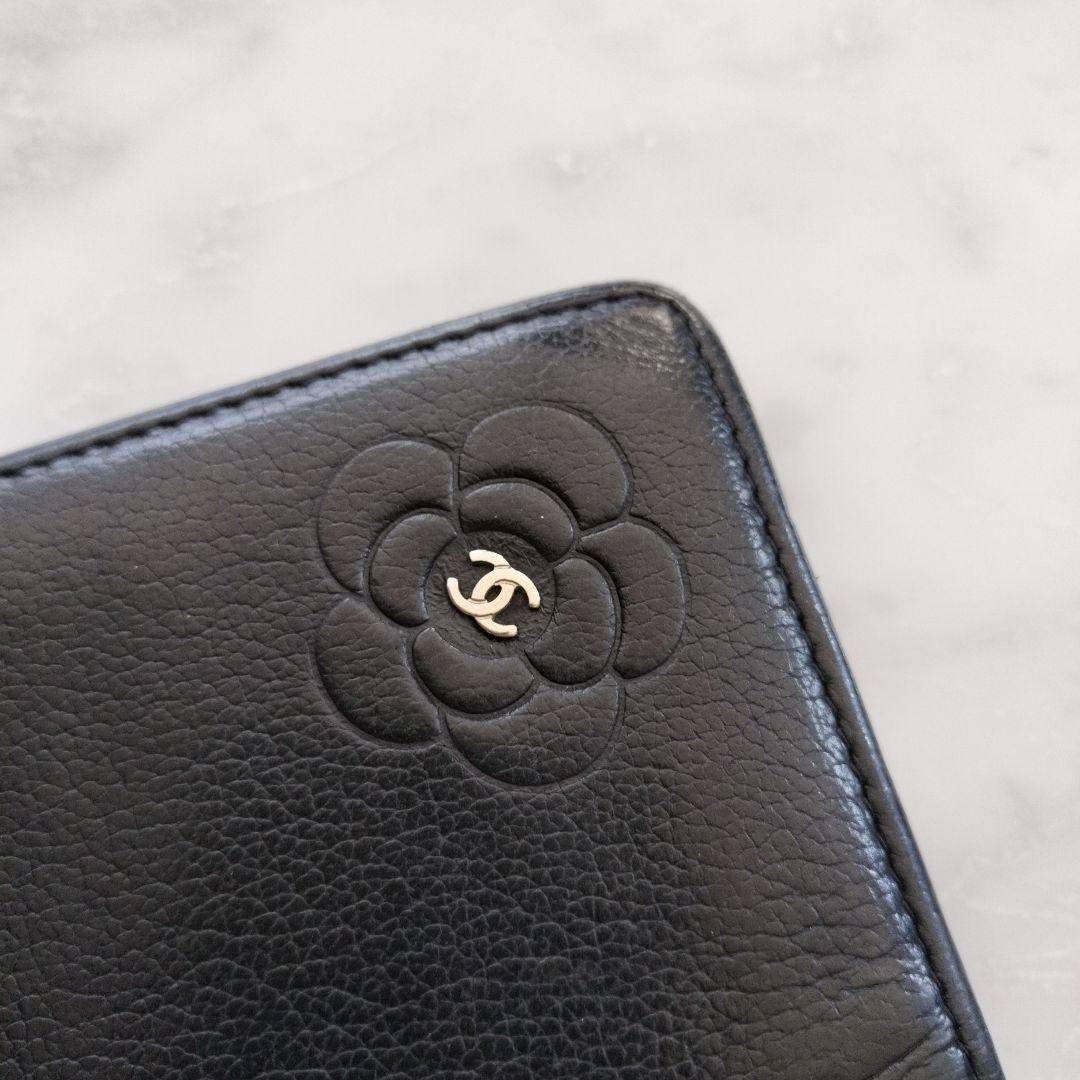 CHANEL カメリア型押し ココマーク 長財布 ブラック