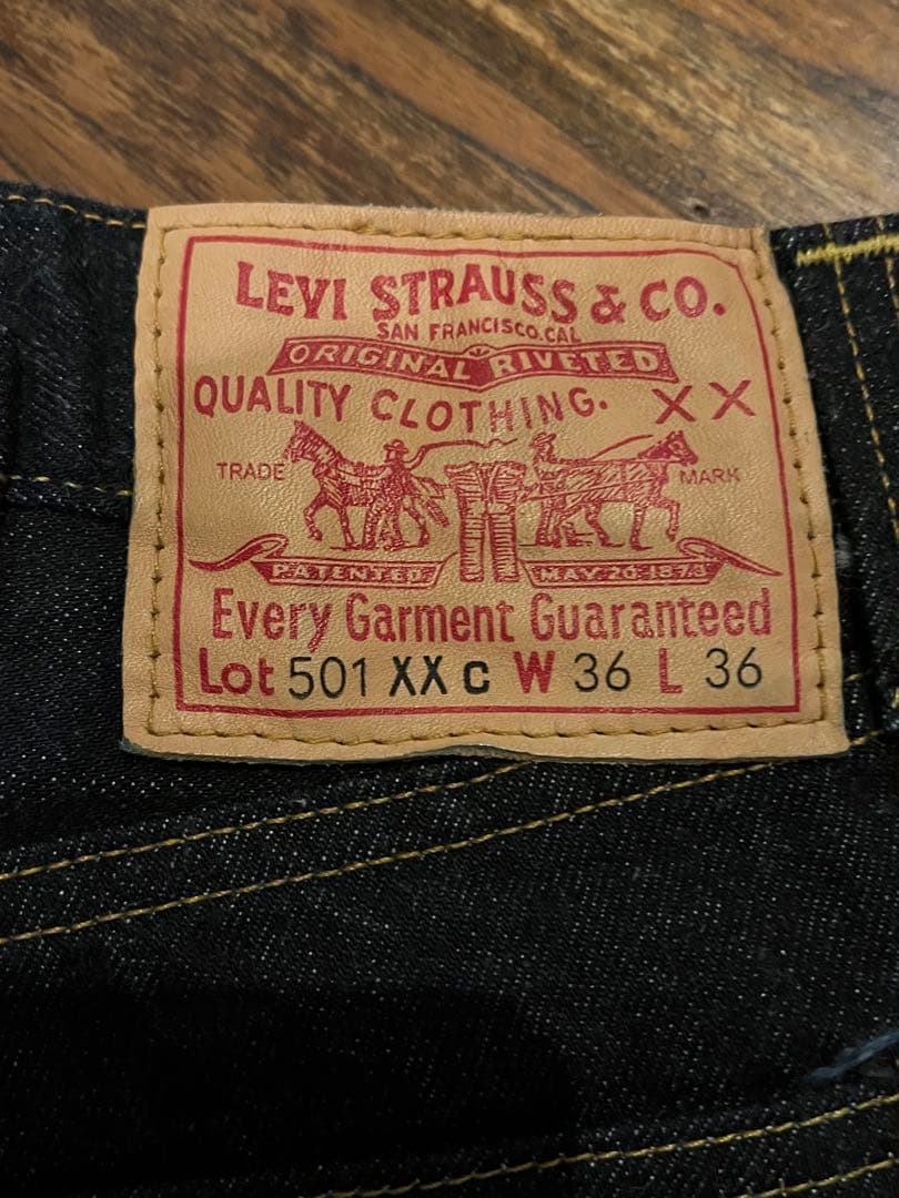 リーバイス501XXcバレンシア製1937年モデル 復刻版