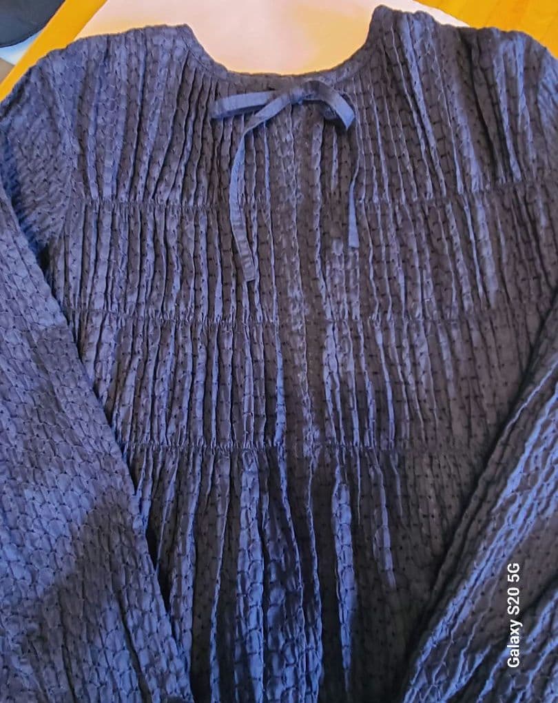 HaaT イッセイミヤケ 紺色前ボタンチュニック／ 羽織 サイズ３