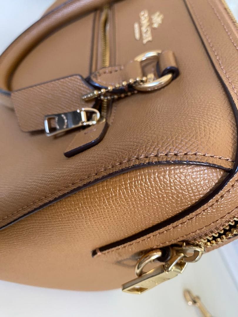 COACH ブラウンレザー ハンドバッグ