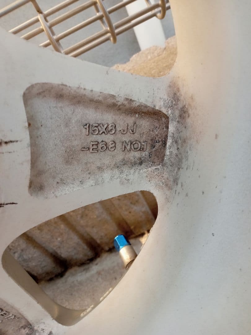 引き取り可(多摩地域)ハイエーススタッドレスタイヤ