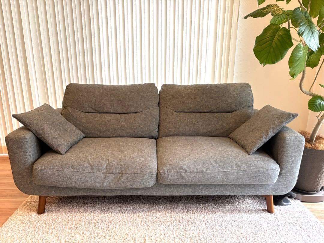 【美品,ニトリ】モダン グレー 2人掛けソファ