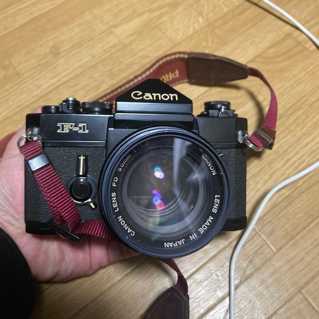 Canon F-1 一眼レフカメラ レンズ付き