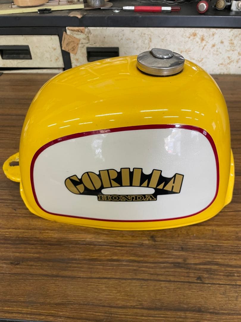 HONDA GORILLA タンク イエロー