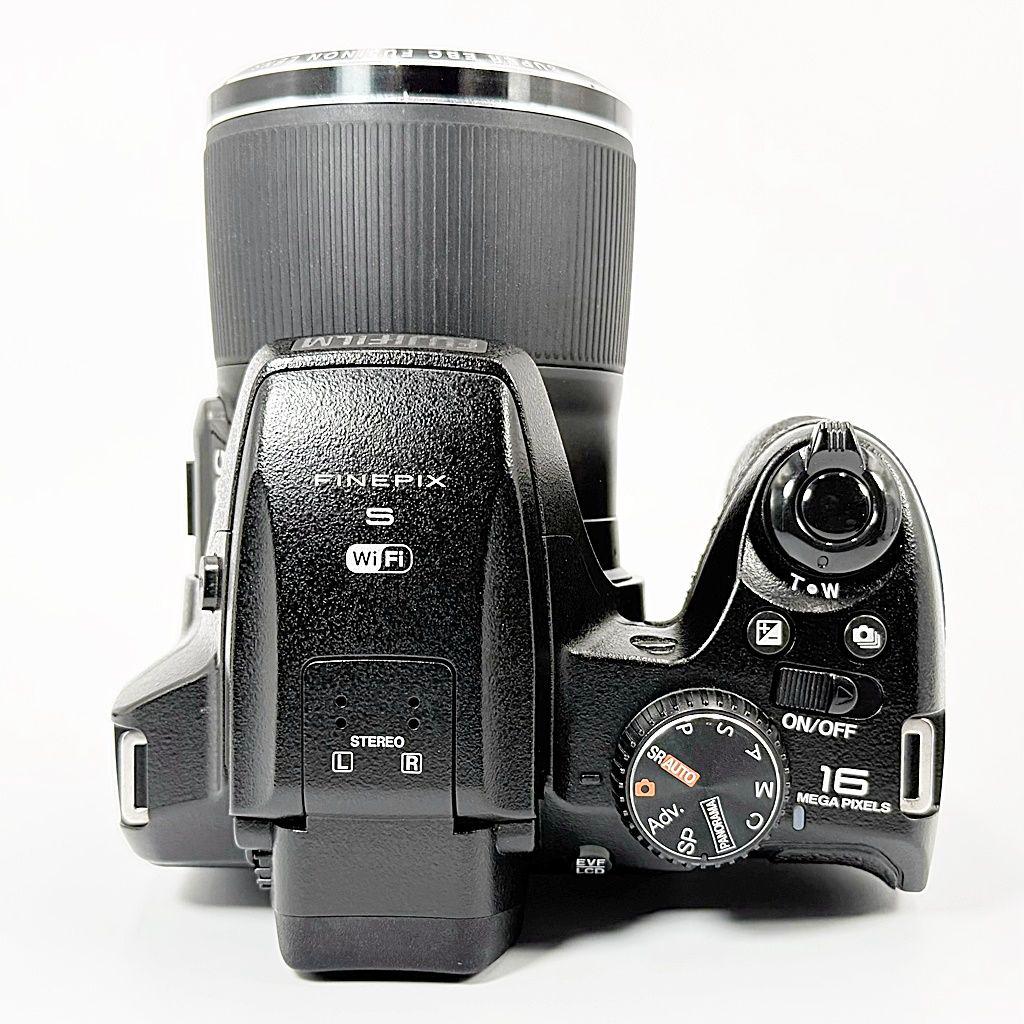 フジフイルム FinePix S9900W ブラック コンデジ カメラ 中古