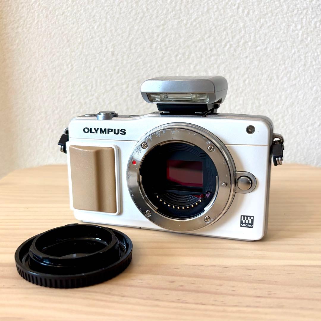 OLYMPUSオリンパス PEN mini E-PM2 ホワイト ミラーレス一眼