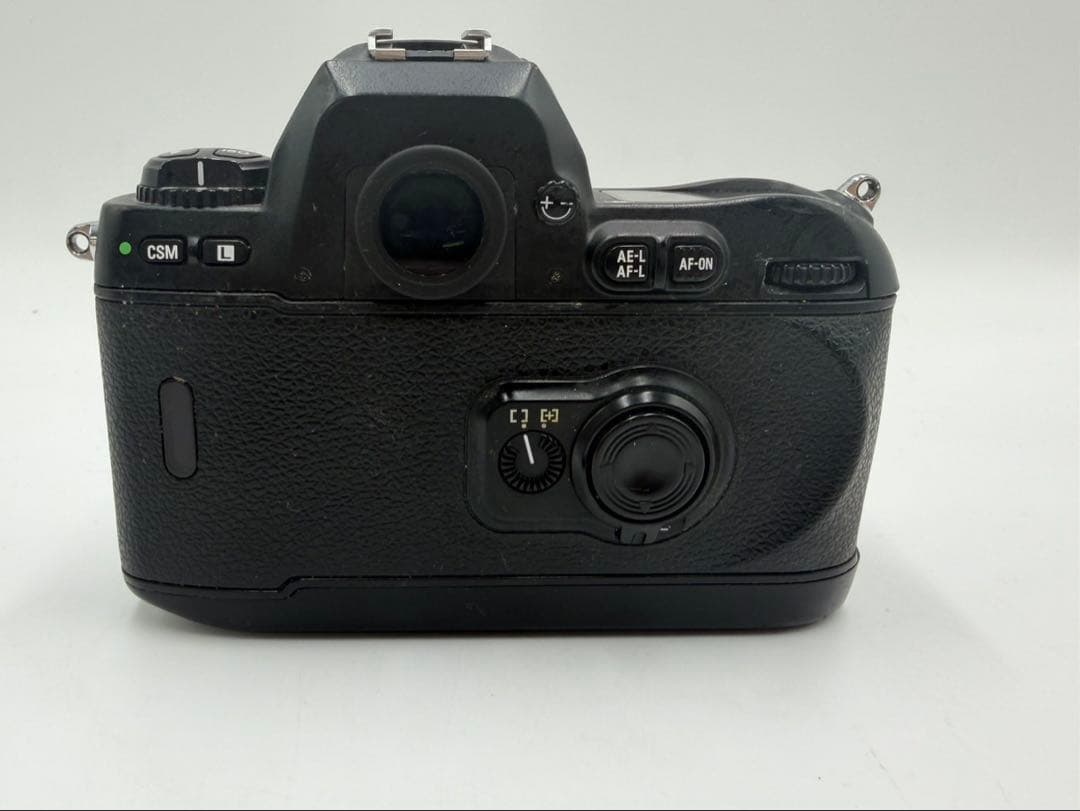 Nikon F100 一眼レフ フィルムカメラ ニコン ボディ