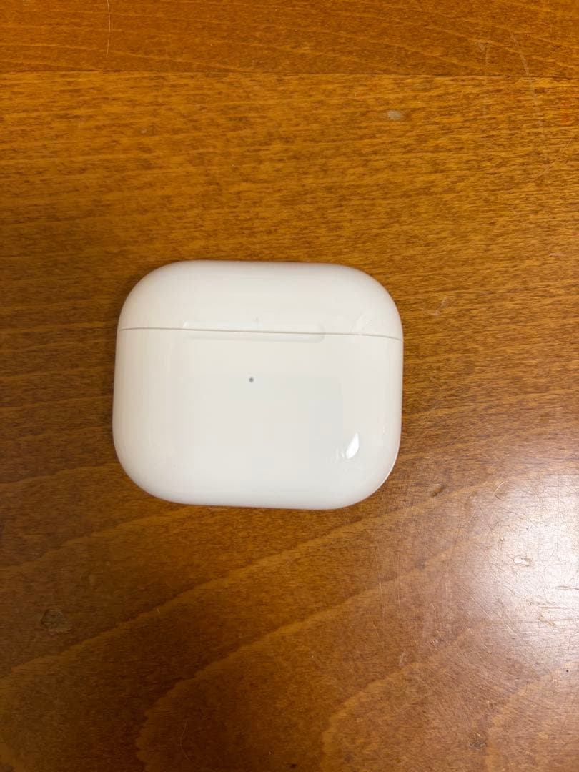 Apple AirPods3＋MOMADレザーケース付き