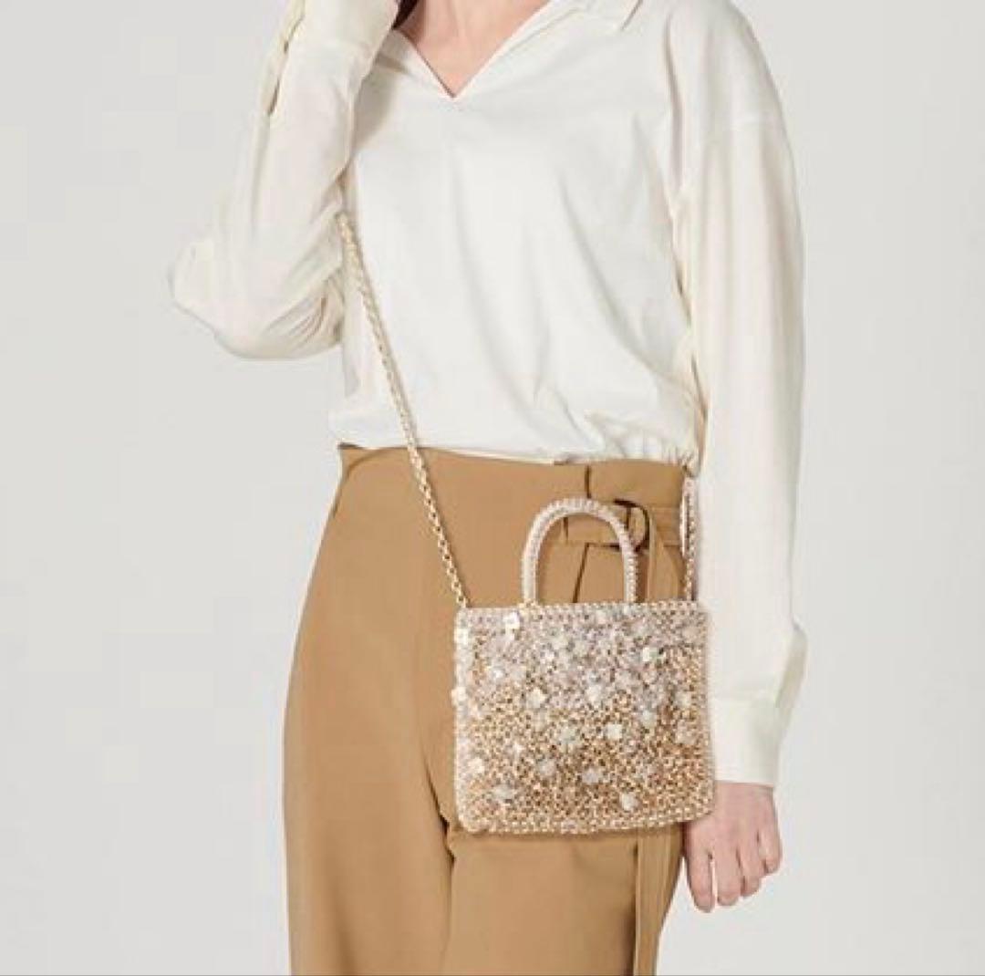 アンテプリマ カンポ フィオリート/ホワイトゴールド 新品未使用品