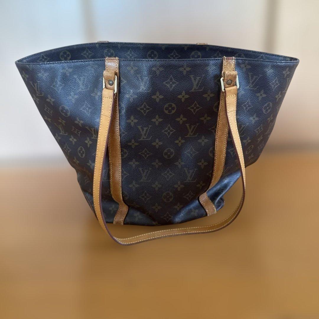 Louis Vuitton ショルダーバッグ