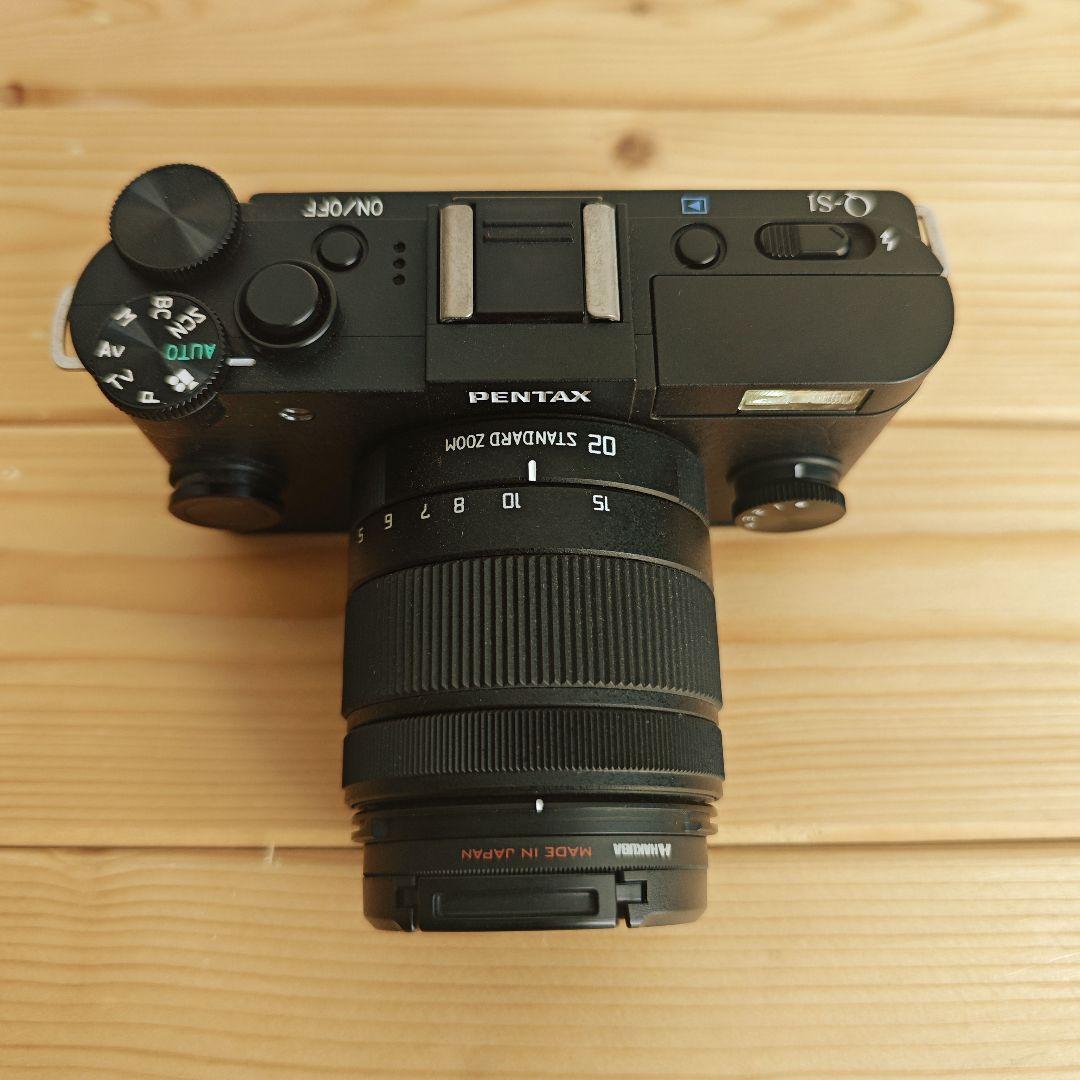 【極美品】PENTAX Q-S1 BK レンズキット 箱付き完品 レンズガード付