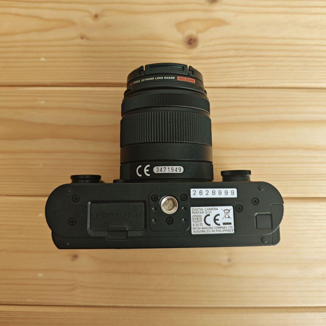 【極美品】PENTAX Q-S1 BK レンズキット 箱付き完品 レンズガード付