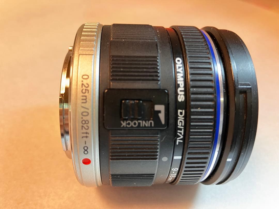 M.ZUIKO DIGTAL 9-18mm F4-5.6(14mm以上使用不可)