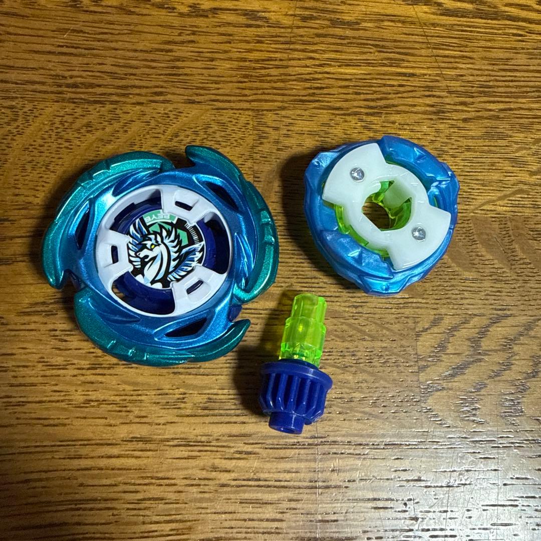 ベイブレードX エアロペガサス3-70A メタルコート：ブルー×グリーン