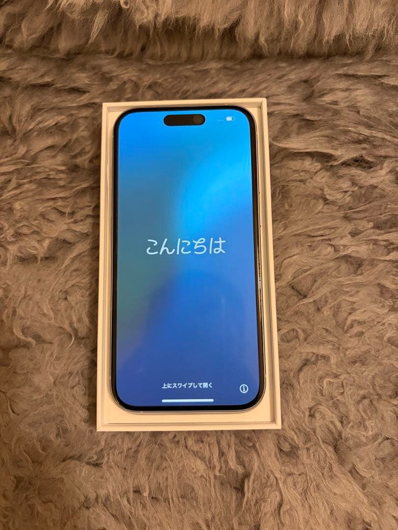 iPhone15 ブルー 256GB 本体