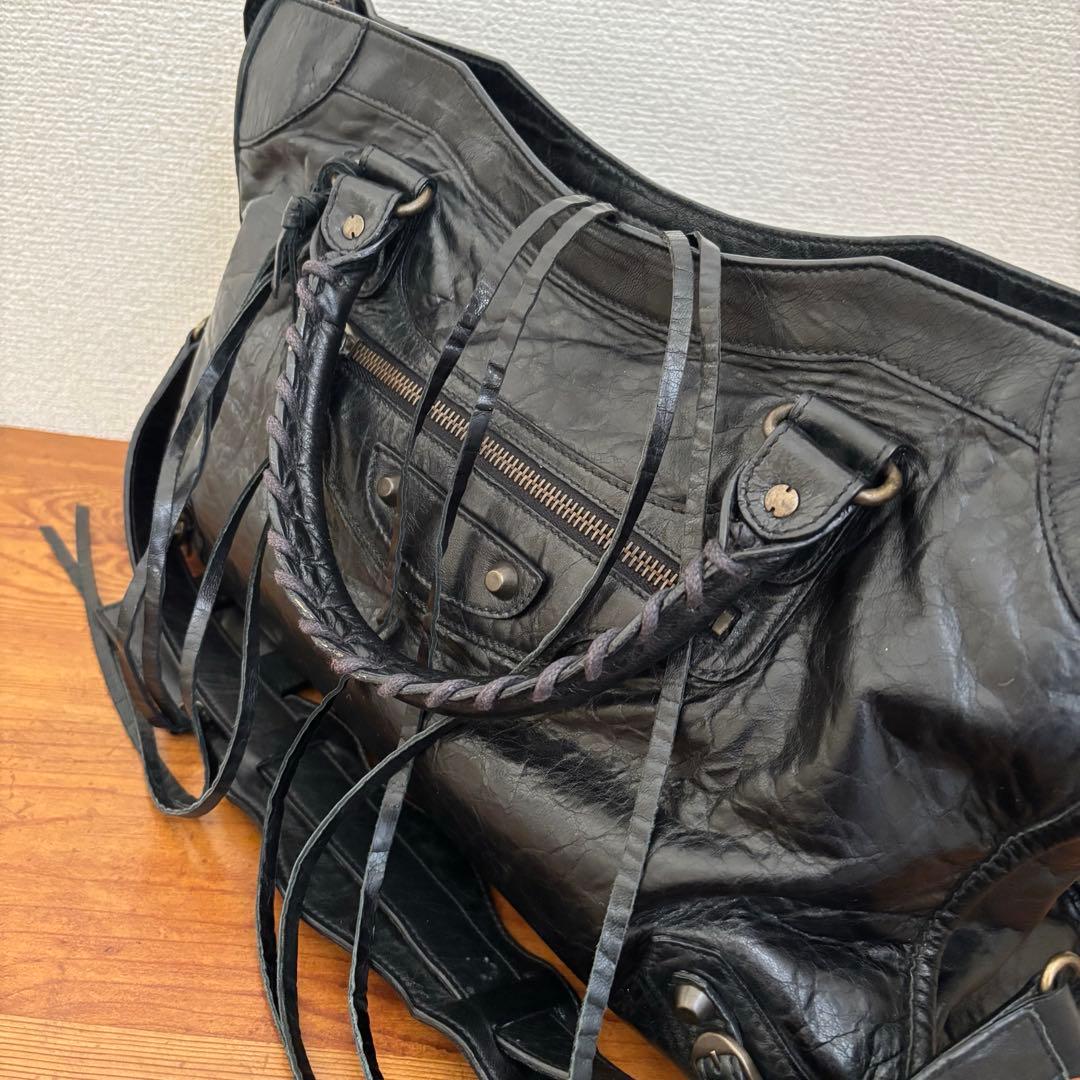 バレンシアガ　シティ　ブラック