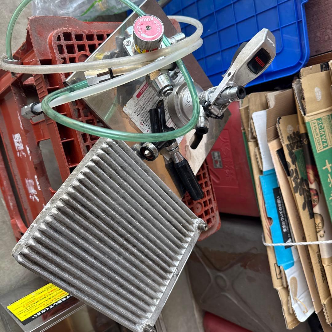 ごろんニットクビールサーバー