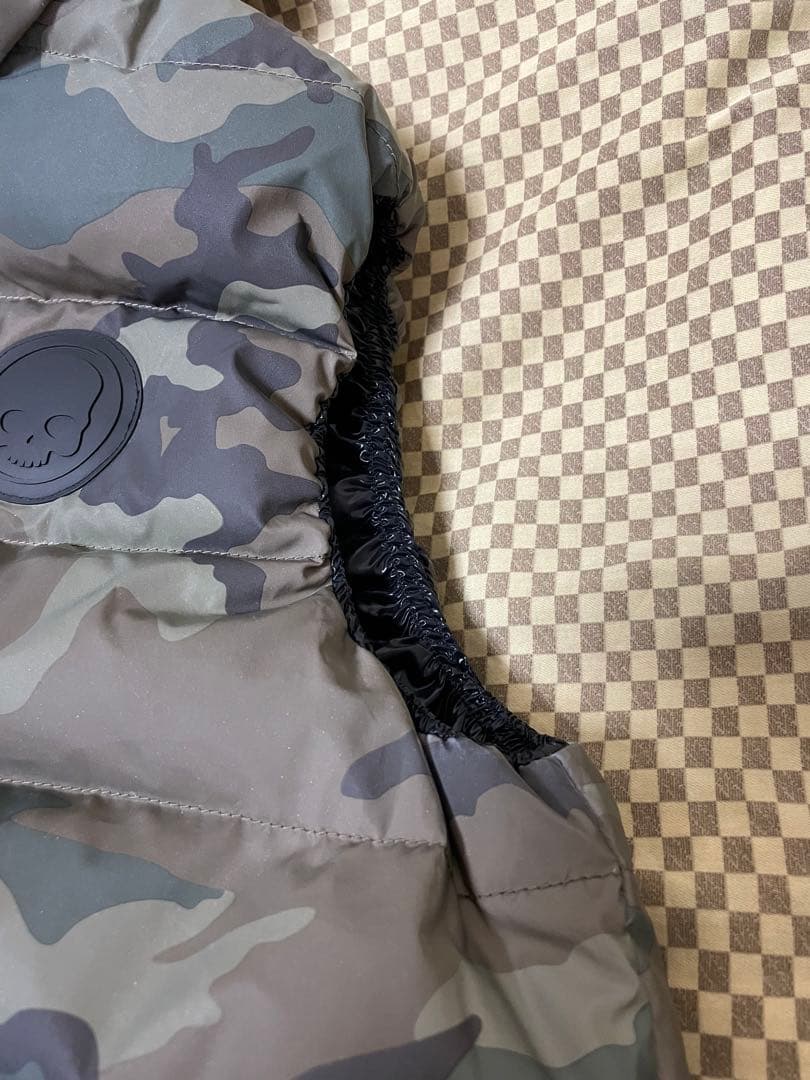 ど*ん様 国内正規　美品DUVETICAハイドロゲン　ダウンベスト希少サイズ56