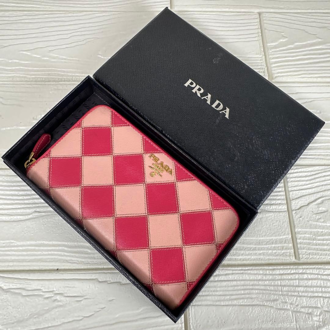 ✨レア✨ PRADA プラダ ダイヤモンド パッチワーク 長財布 ピンク 箱付き