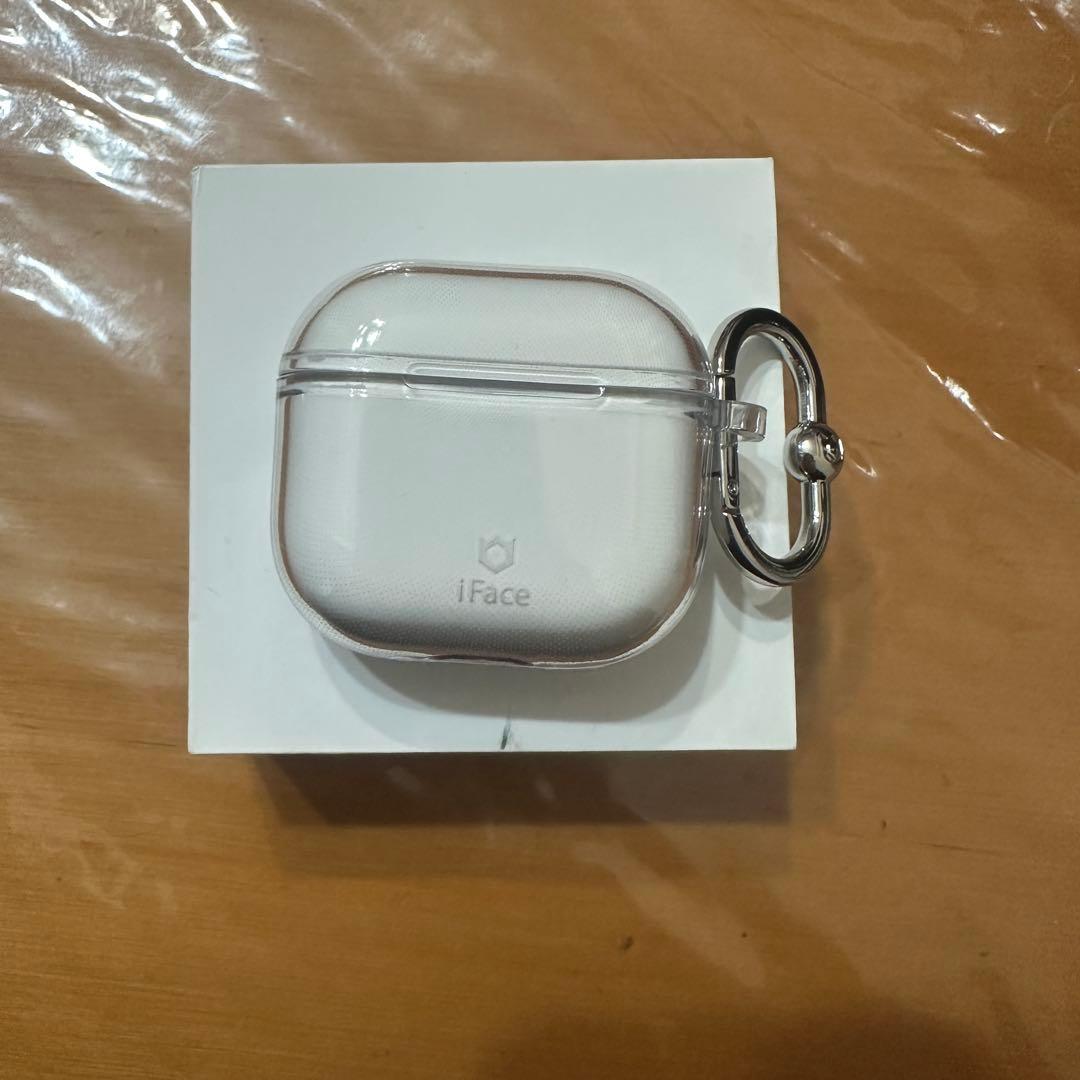 【美品】AirPods 4 アクティブノイズキャンセリング非搭載