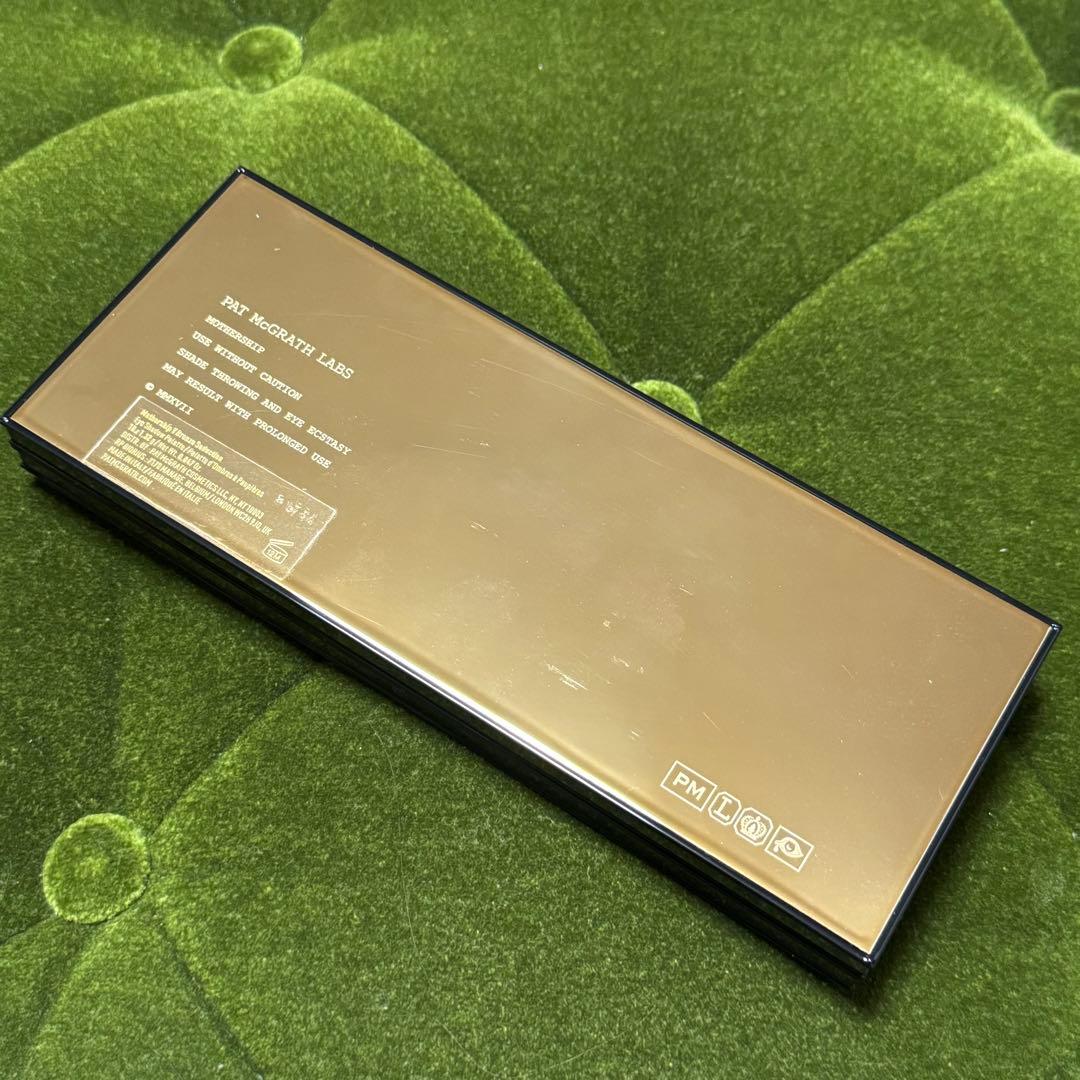 PAT MoGRATH LABS Mothership V アイシャドウ