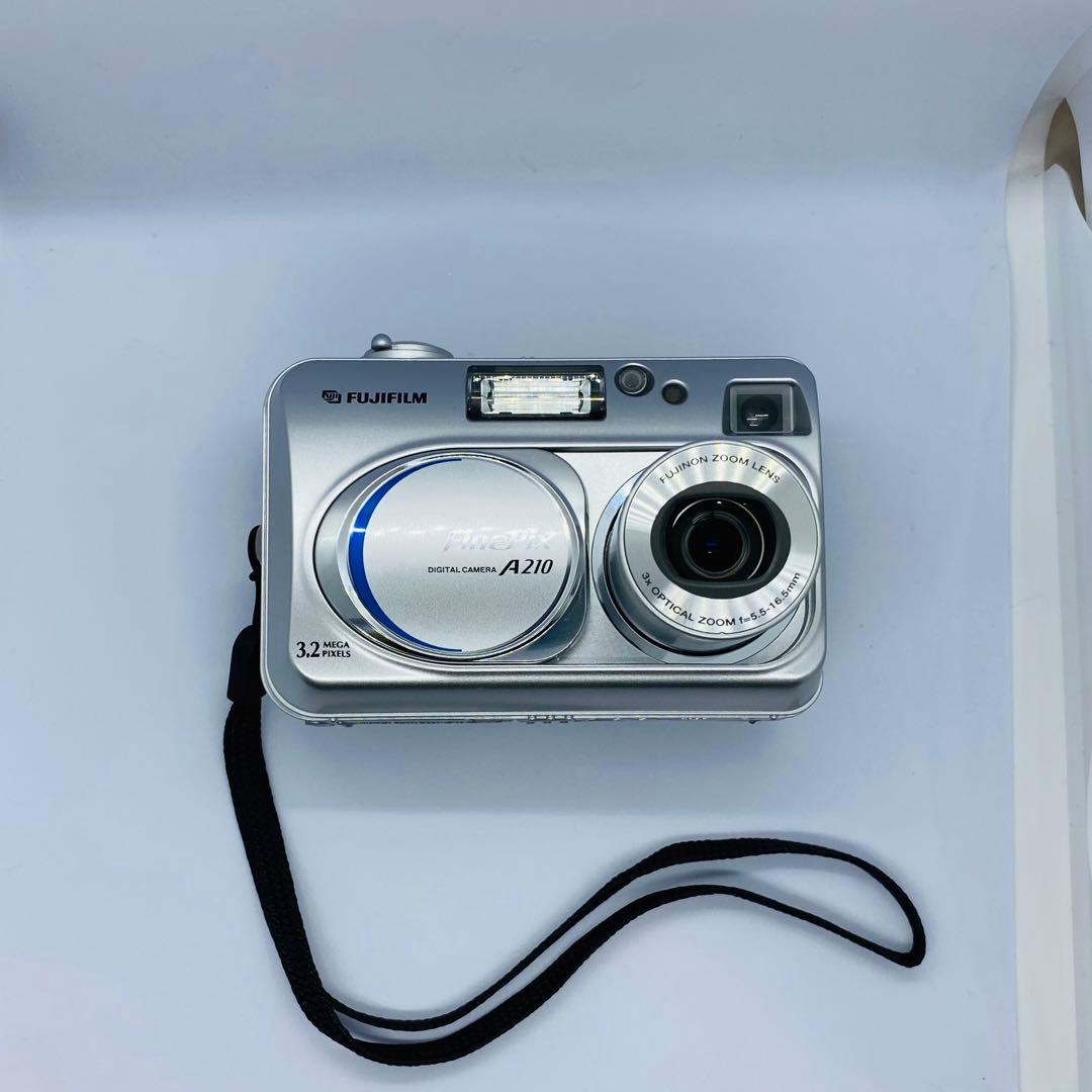 極美品 FUJIFILM FinePix A210 シルバー