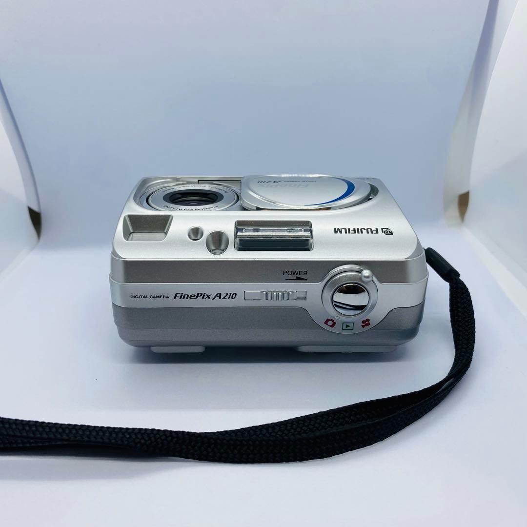 極美品 FUJIFILM FinePix A210 シルバー