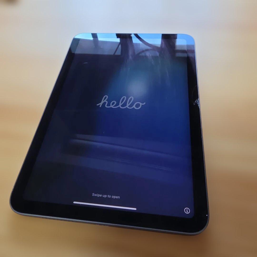 iPad mini Wi‑Fiモデル 64GB - スペースグレイ 画面ひび割れ