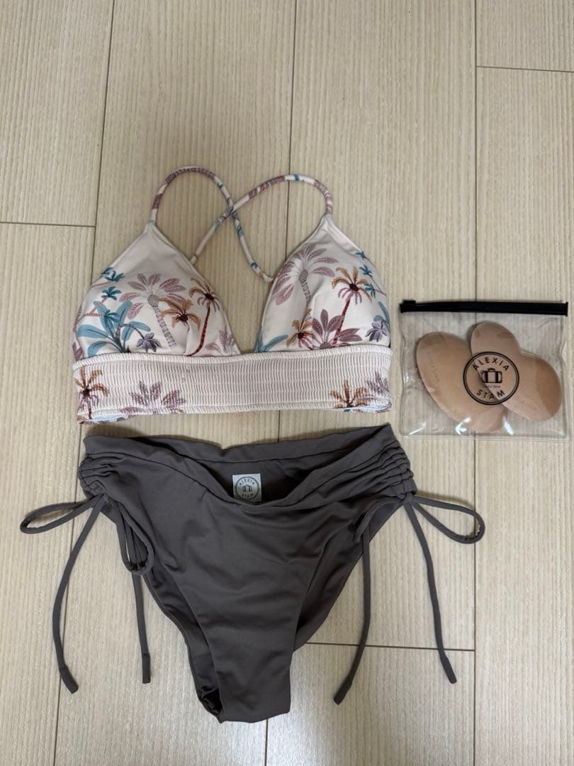 ALEXIA STAM ビキニ 上下セット