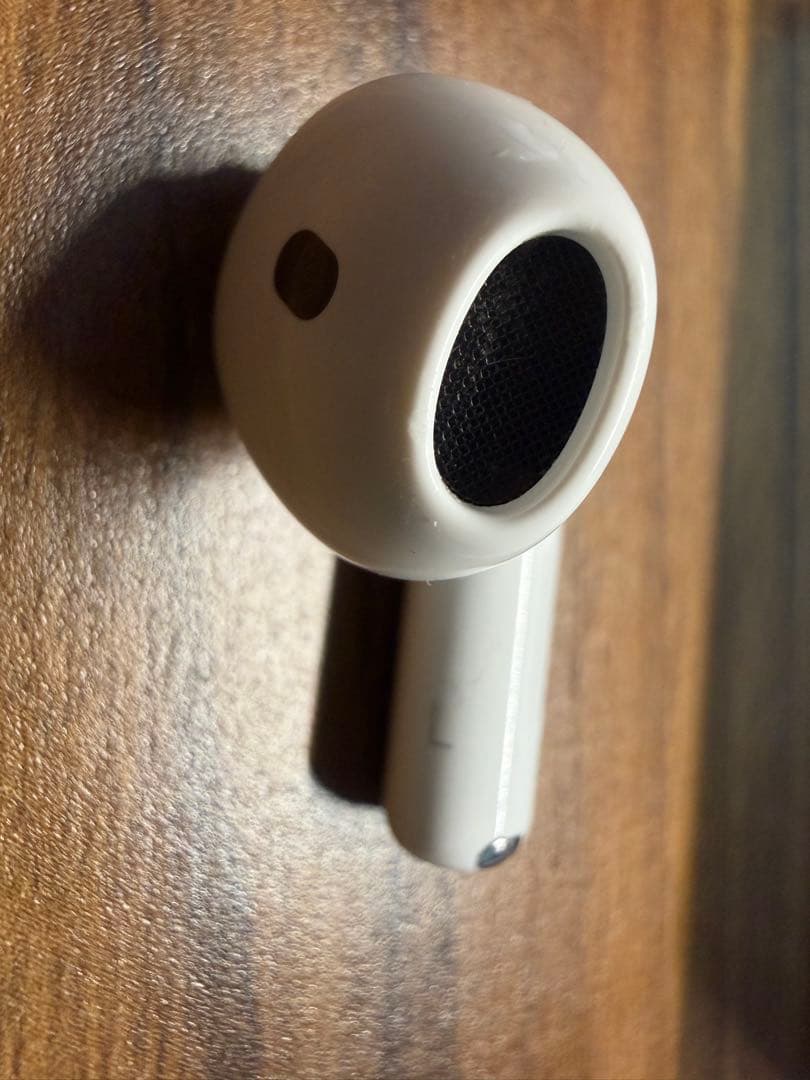 AirPods 4 本体 ノイズキャンセリングなし