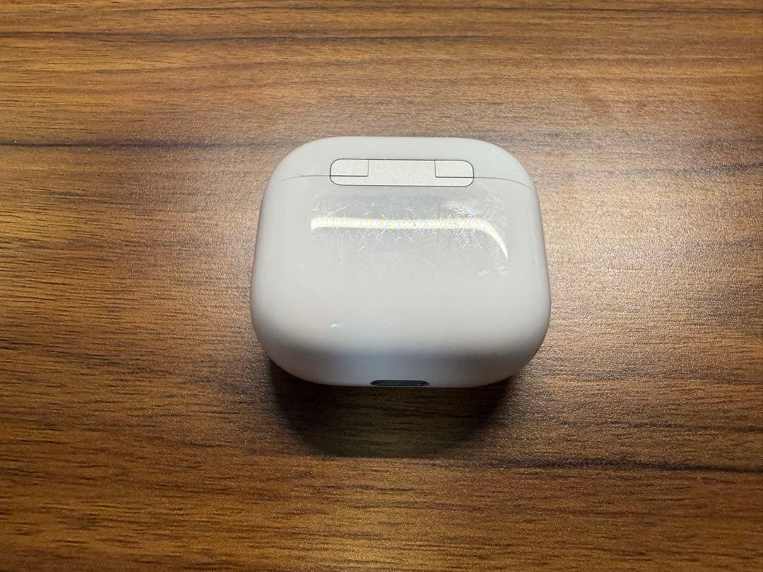 AirPods 4 本体 ノイズキャンセリングなし