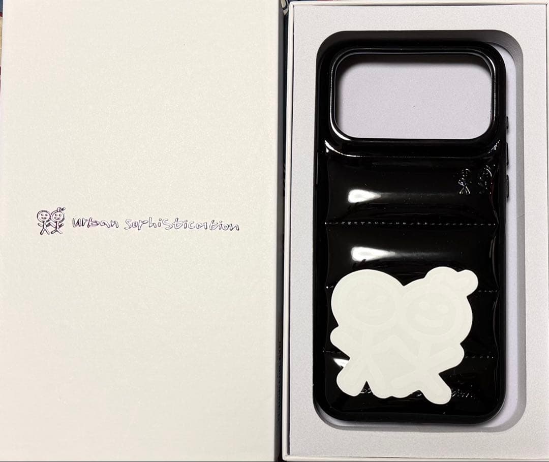 Urban Spritsbication iPhone17promaxケース