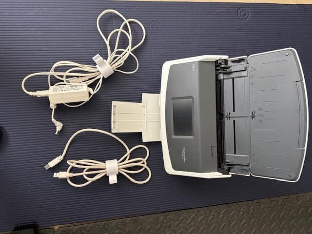ScanSnapiX1500 ホワイト スキャナー 2台あるので一台を出品します