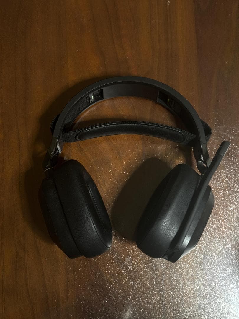 ヘッドホン HS80 CORSAIR