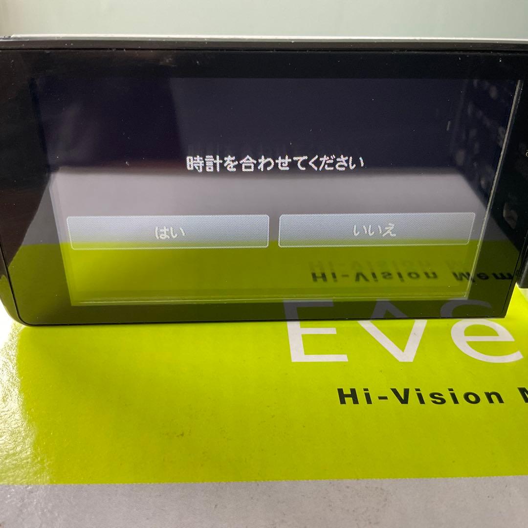 JVC GZ-E750-W ビデオカメラ 本体