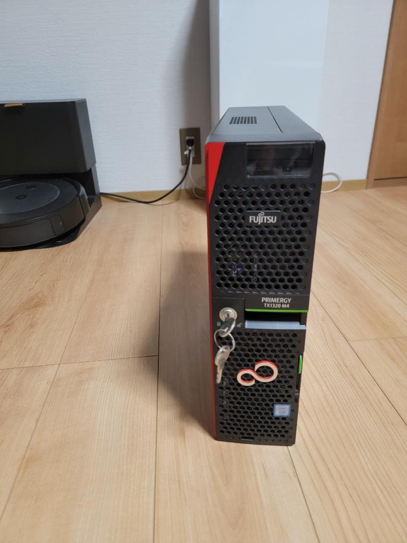 富士通 サーバー PRIMERGY TX1320 M4