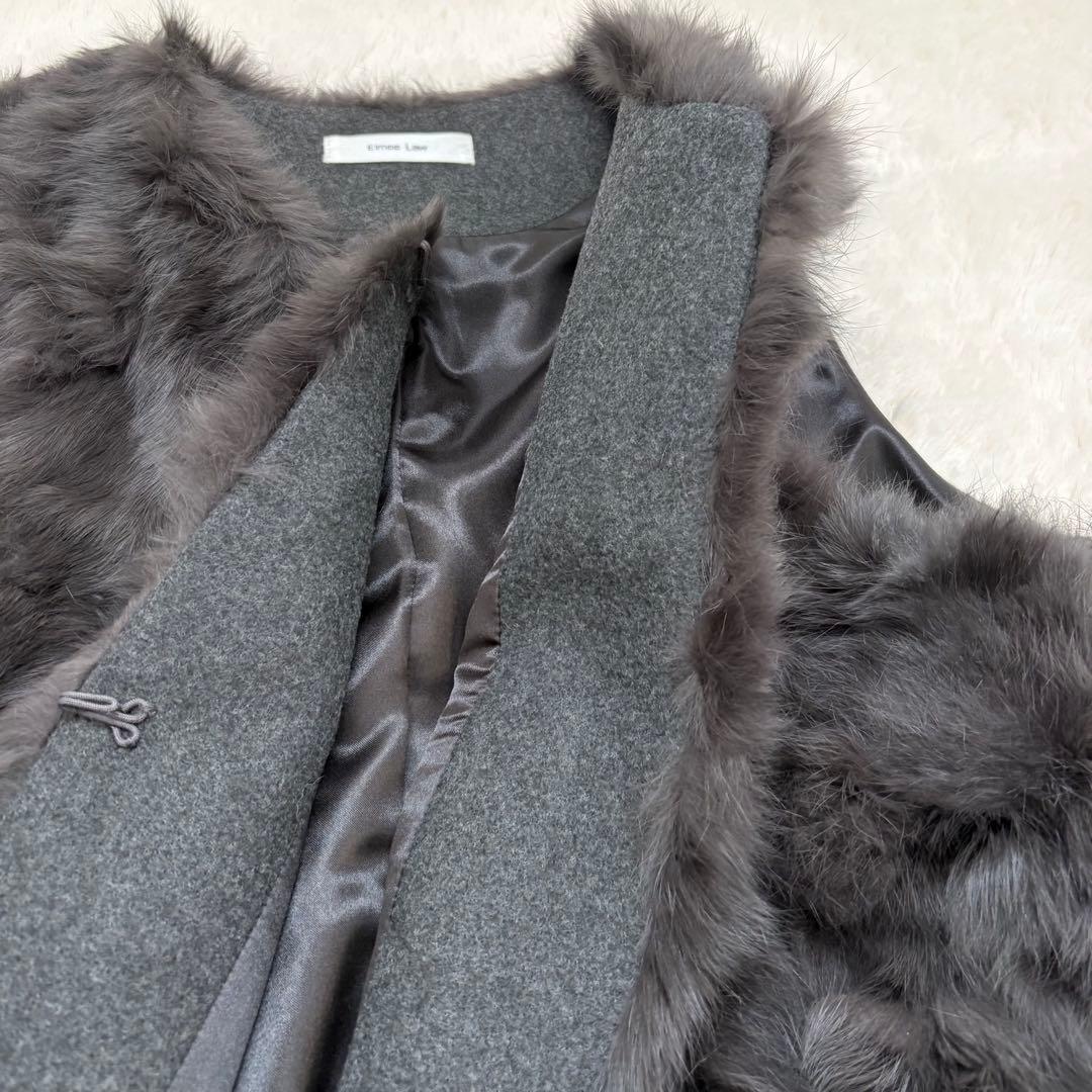 人気✨美品✨エイミーロウ　ファー＆メルトンミドル丈ベストジレ　ラビットファー