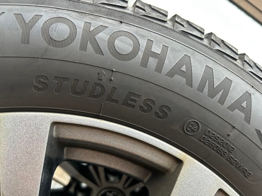 ヨコハマ IceGUARD G075 225/65R17 スタッドレスタイヤ