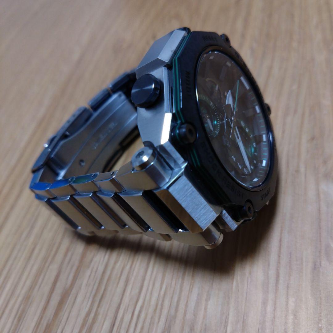 美品 CASIO G-SHOCK MTG-B2000XD-1AJF 電波ソーラー